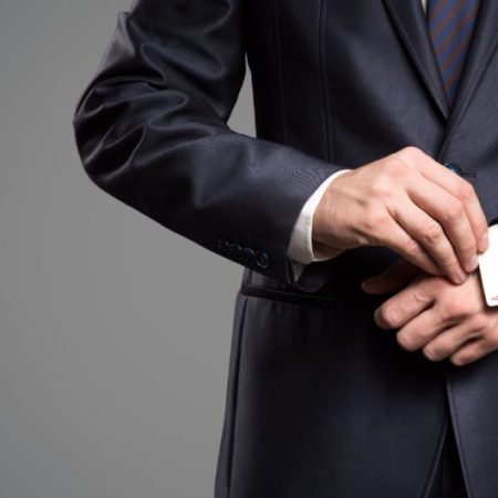 Texas Poker Room Catches Trio Cheating in High-Stakes Game With Card Reader